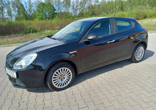 Alfa Romeo Giulietta cena 39900 przebieg: 127000, rok produkcji 2014 z Pakość małe 562